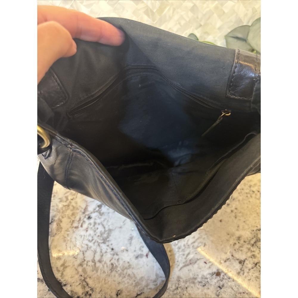 BTG FOSSIL REISSUE Black Leather Flap Calf Hair Crossbody Purse Saddle Bag READ - Picture 4 of 16